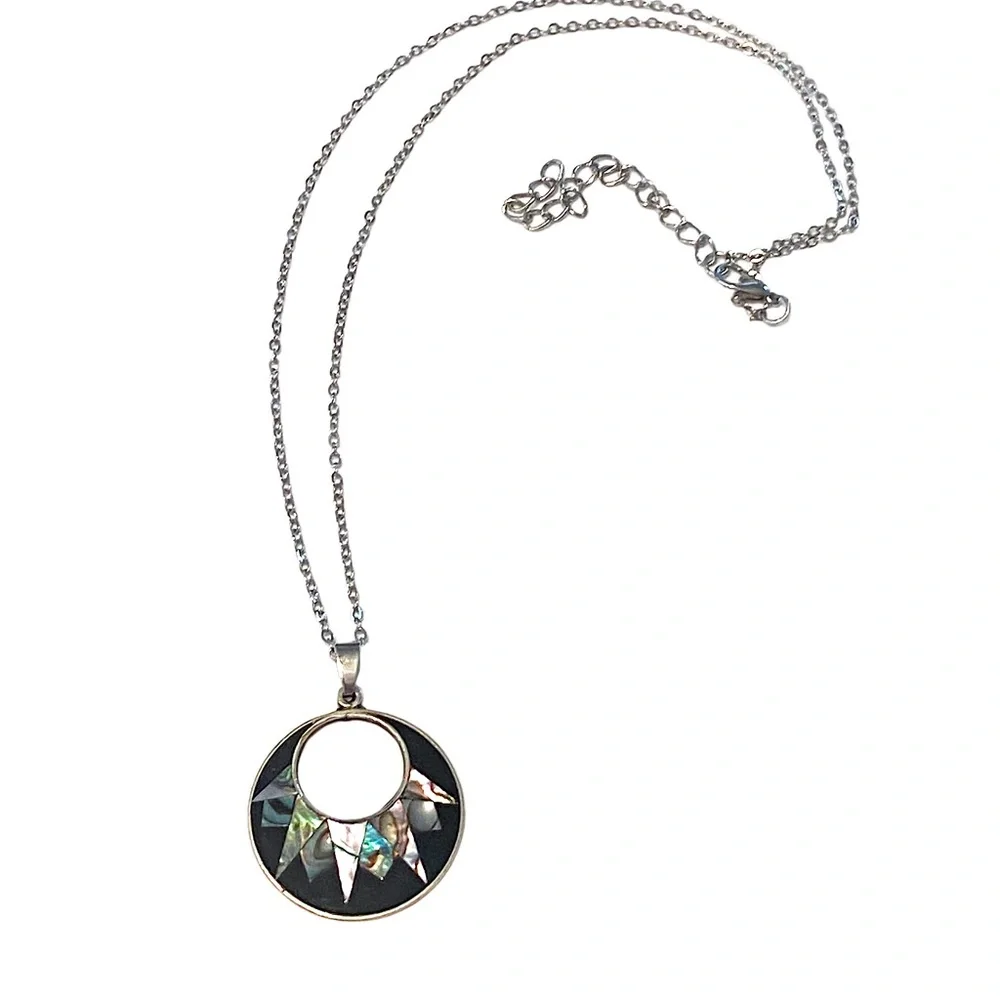 Vintage Abalone Necklace Inlaid design - Picture 2 of 2